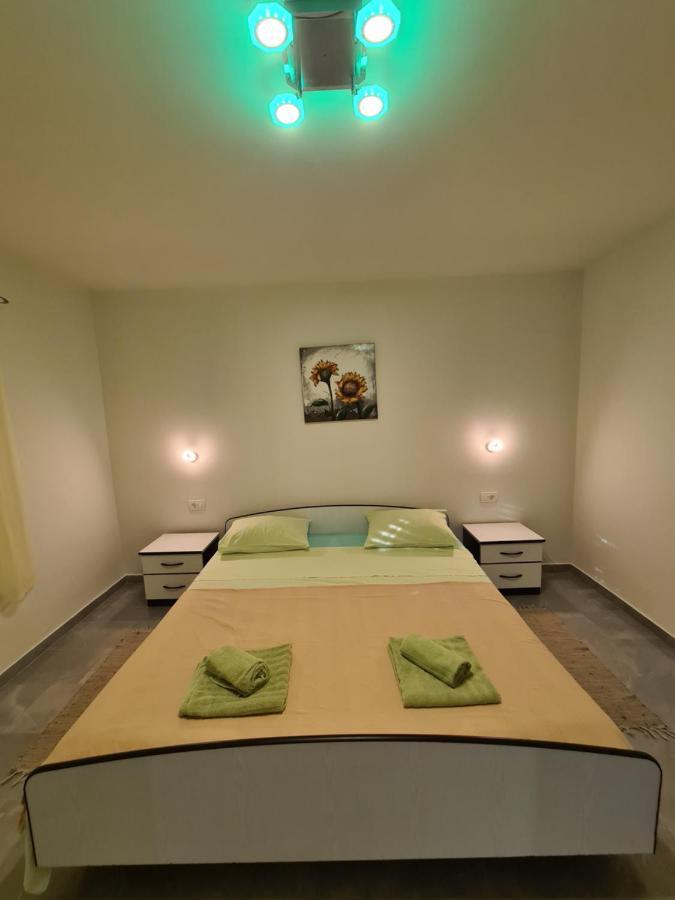 Apartments Kresan Sukošan Dış mekan fotoğraf
